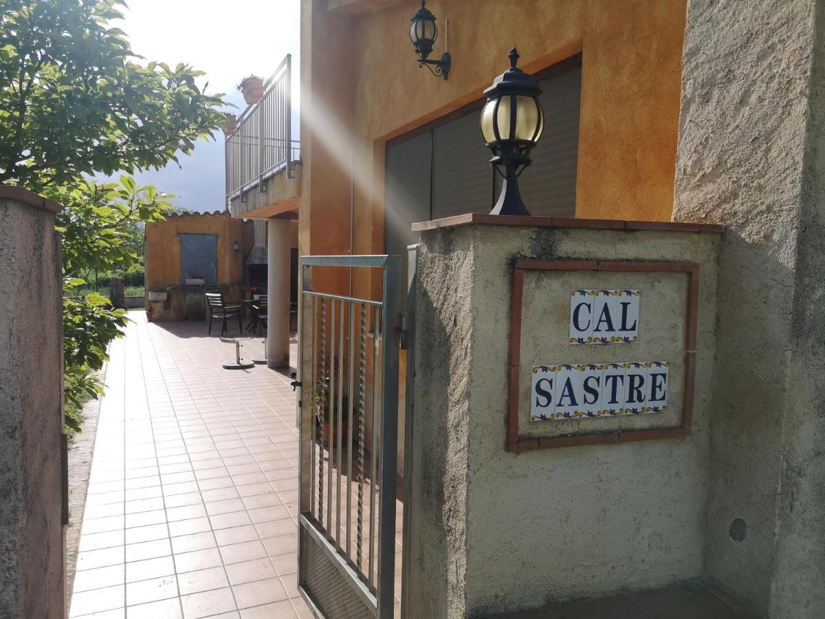 Masoveria De Cal Sastre Gerona Buitenkant foto